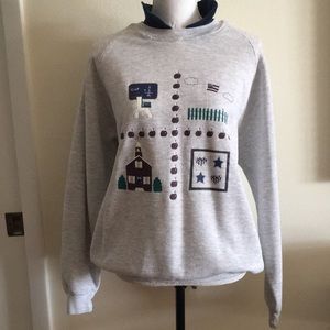 Women’s collared sweatshirt XL runs like Large